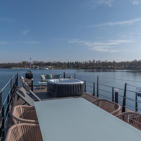 La Dolce Vita House Boat Hotel Lisanza ภายนอก รูปภาพ